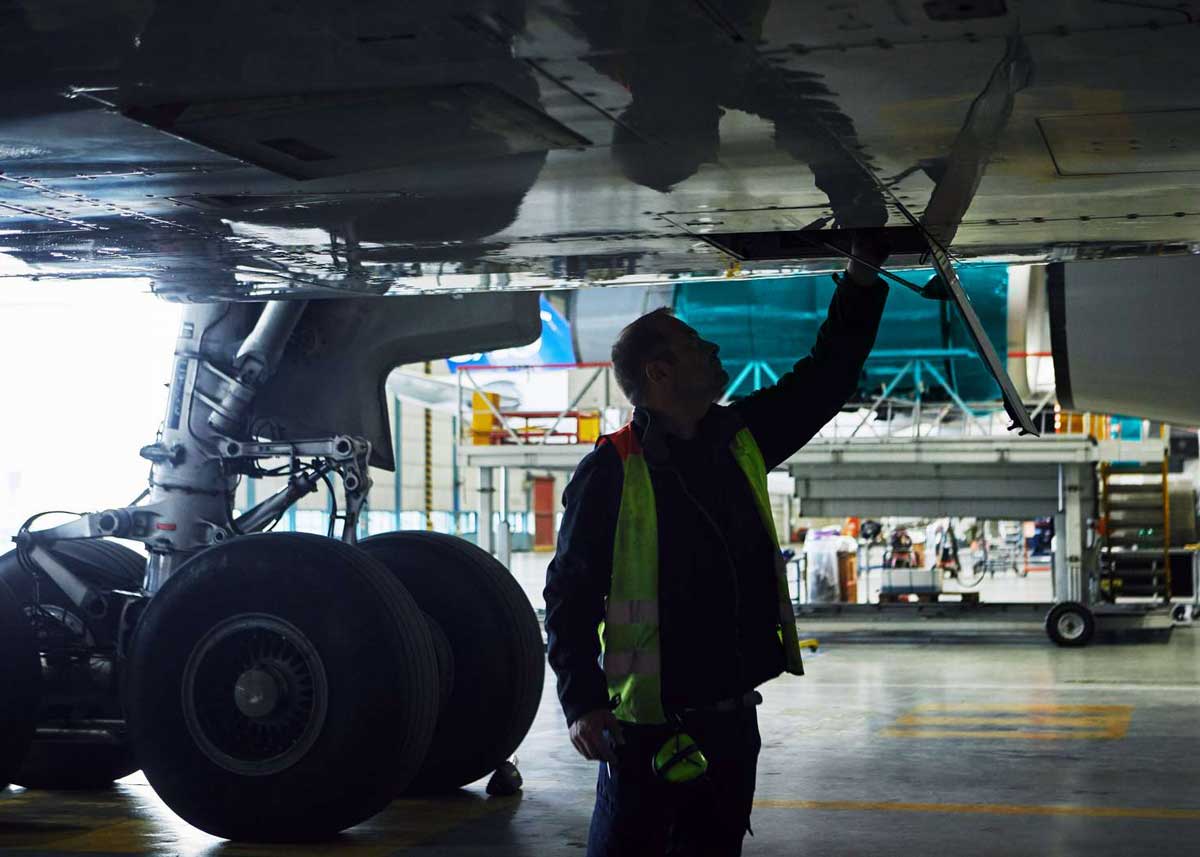 Safe-Aircraft-Maintenance-Standards-Act-03